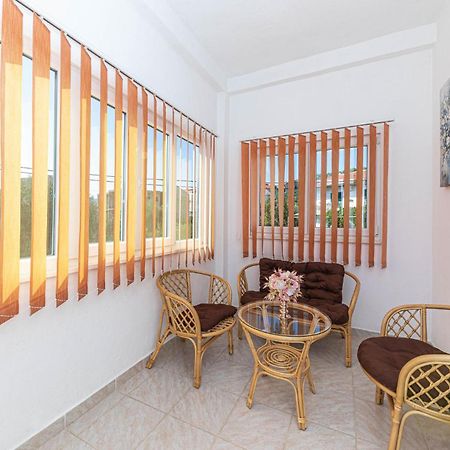 Gorgeous Apartment In Marina With Wifi Luaran gambar